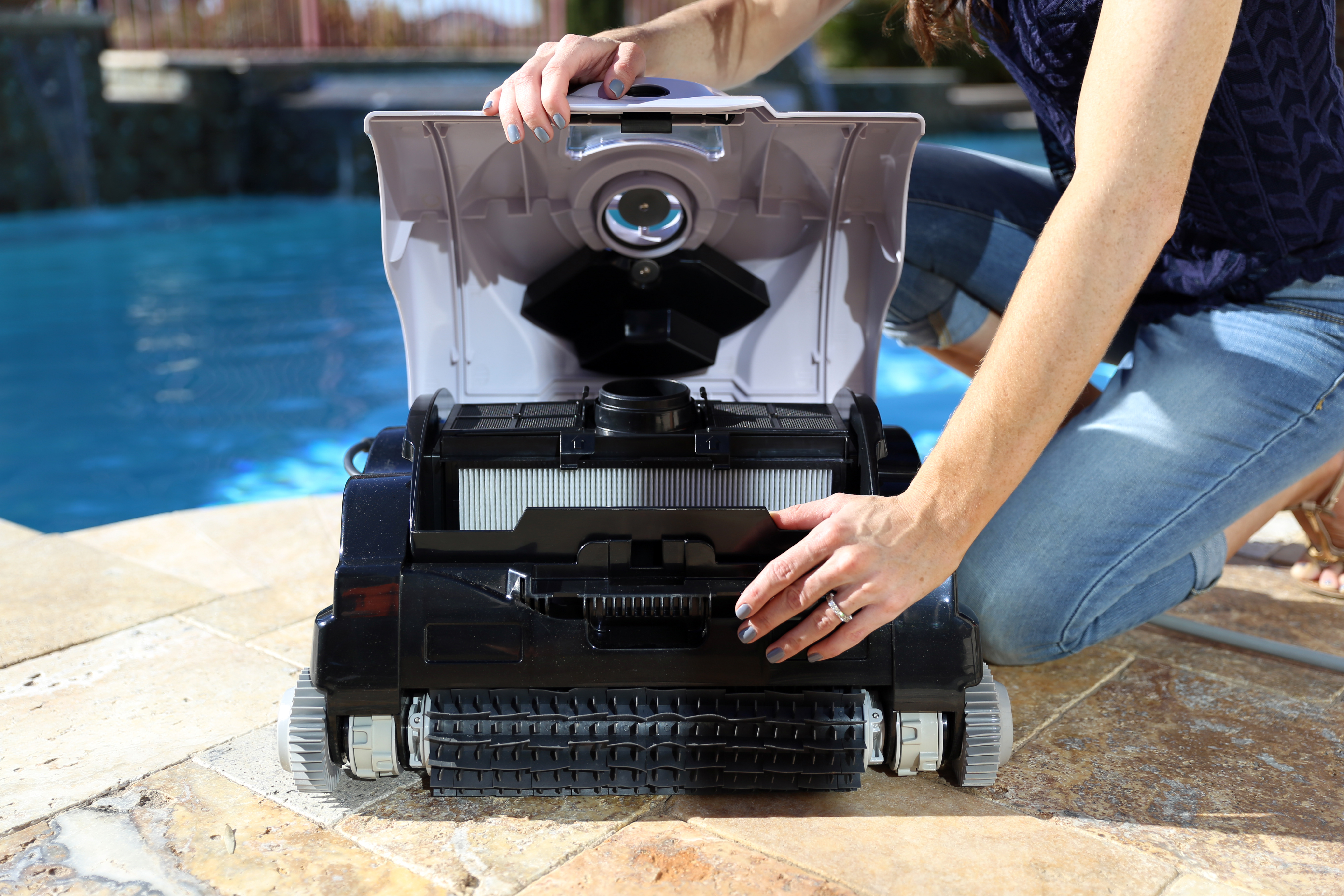 COCT 鉢 SHARK MattBlack type_VCU011 SharkVac XL Automatic Robotic Pool Cleaner