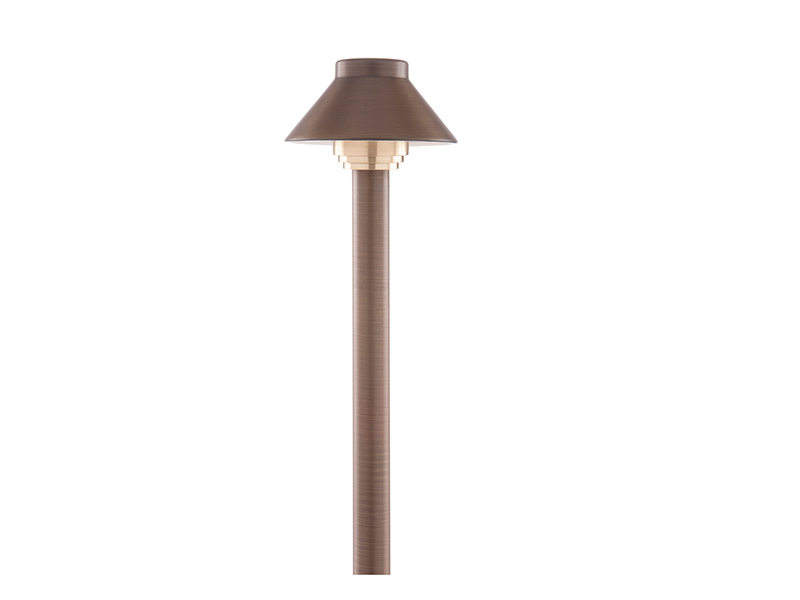 Sollos Traditional Path Light-4" Hat-15" Stem-Antique Brass-Fixture Only (Open Line)