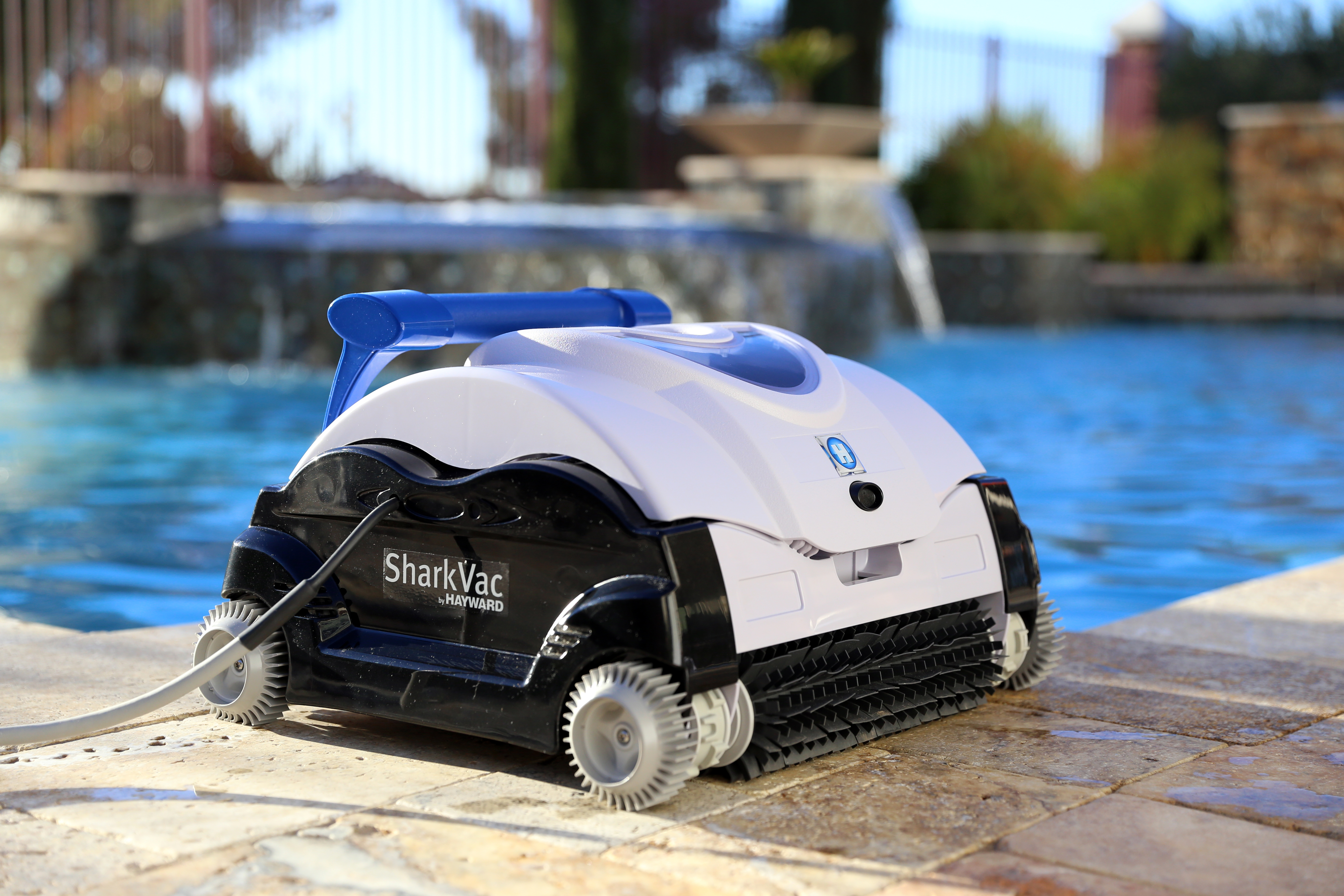 SharkVac Automatic Robotic Pool Cleaner (Open Line)